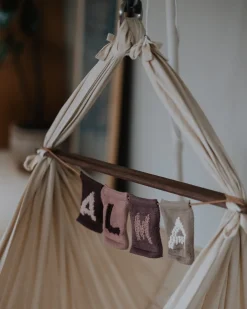 Strikket bogstav A, natur